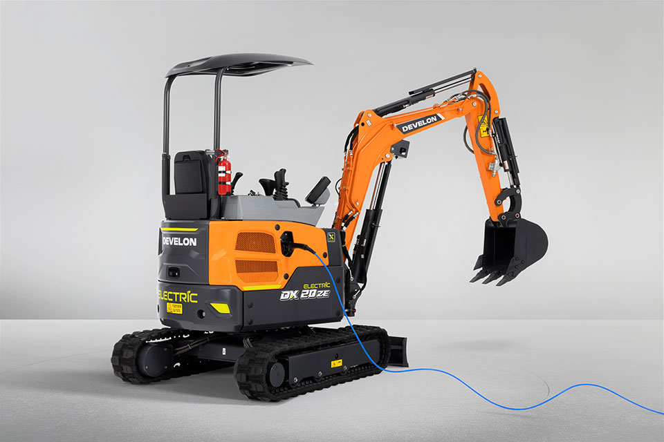 DX20ZE 1.7-ton mini electric excavator released through the Develon online store